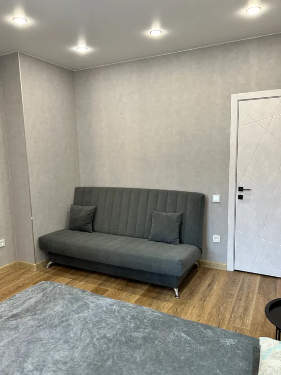 Евро двухкомнатная квартира около Меги