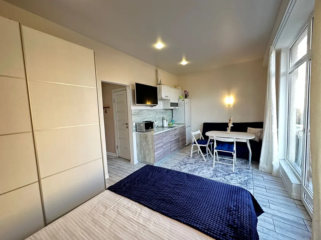 Квартира Квартира-студия с балконом вид на парк. Рядом море, кафе, столовая — Сириус