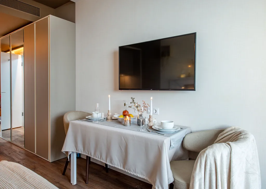 Fountain Vista Luxury Residence in Alliance Palace