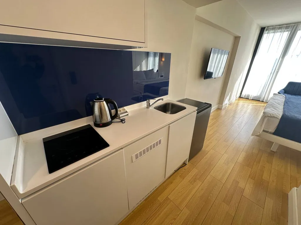 Апартаменты у моря с шикарным видом в Апарт-Отеле Orbi City