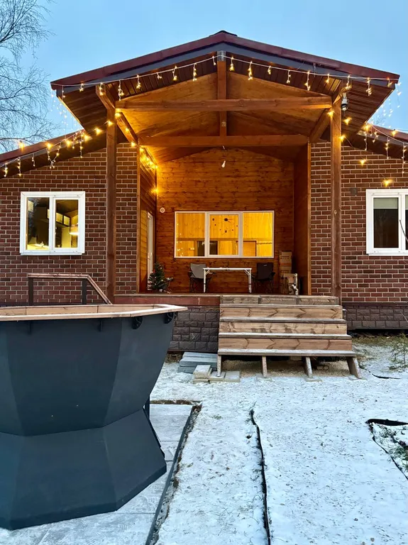 Дом с чаном у леса