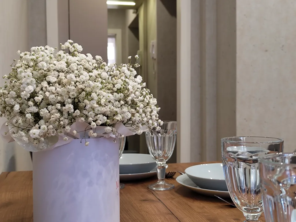 Стильная двухкомнатная квартира рядом с Экспоград-Юг