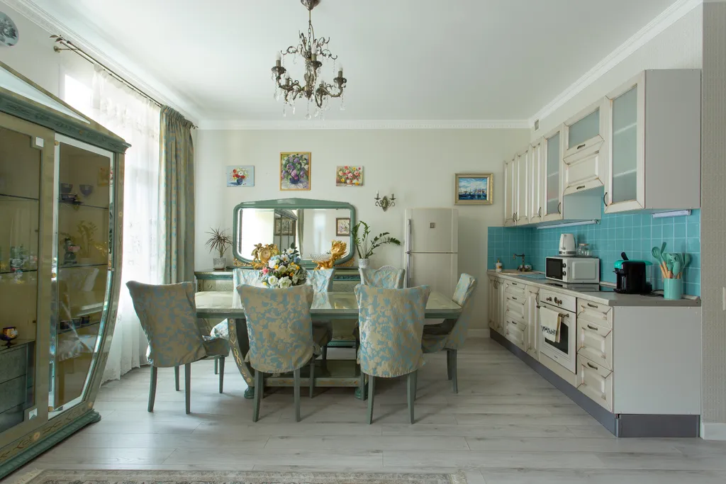 Студия в центре Ампир