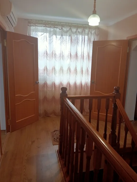 Жильё в загородном доме