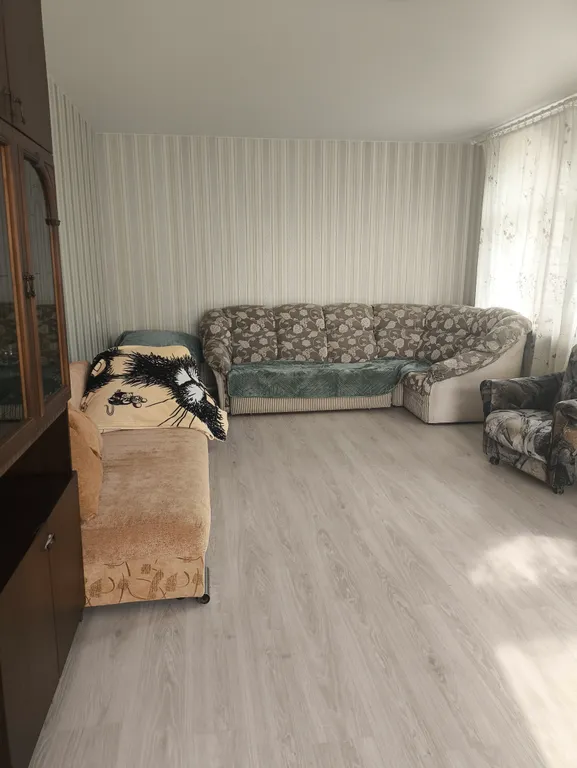 Двухэтажный коттедж с беседкой и баней для отдыха и проживания