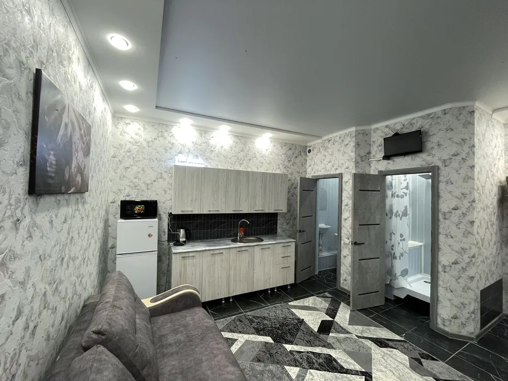 Студия со всеми удобствами, в частном коттедже с отдельным входом