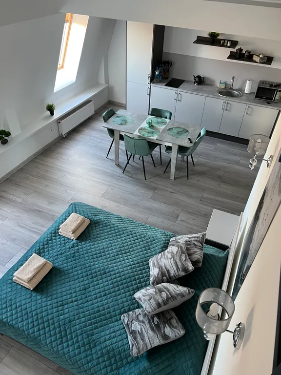 Студия с видом на море