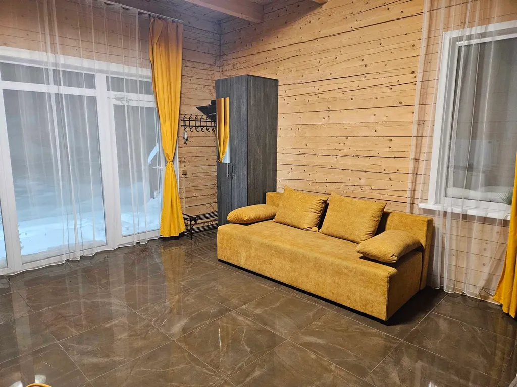 Коттедж Уютный дом в окружении пихтовых деревьев — Шерегеш