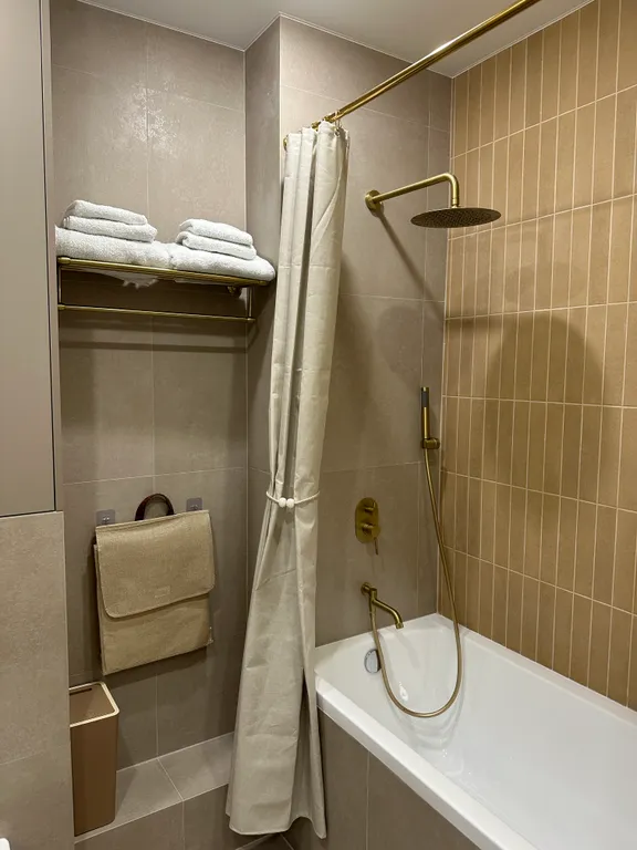 Дизайнерская однокомнатная квартира рядом с центром