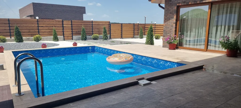 Уютный дом с термальным бассейном и баней