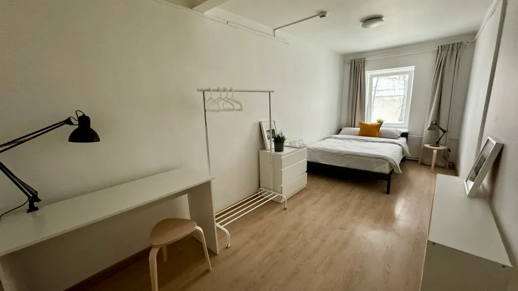 Светлая и уютная комната в центре