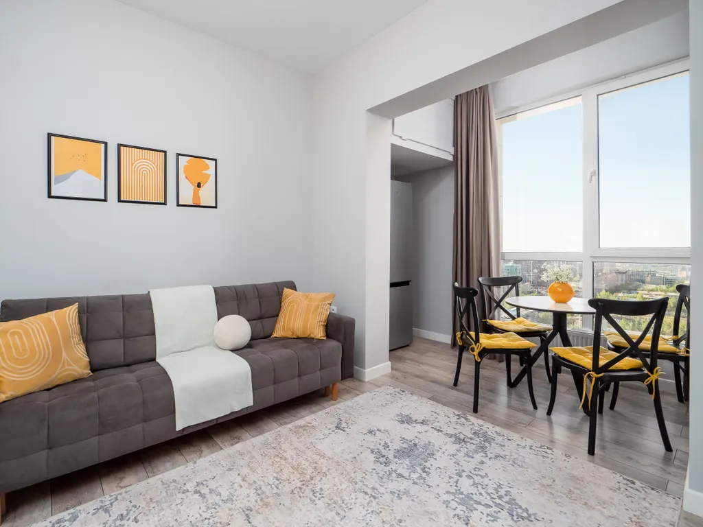 Квартира евродвушка с уютом и с видом на горы