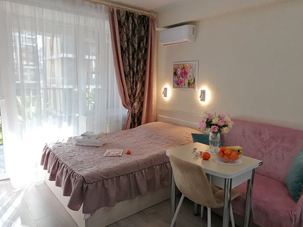 Уютная студия в ЖК Каравелла Португалии с бассейном на берегу моря