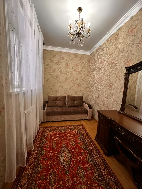 Дом на набережной