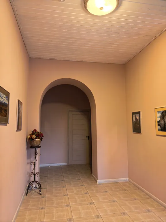 Двухэтажный дом на Банном