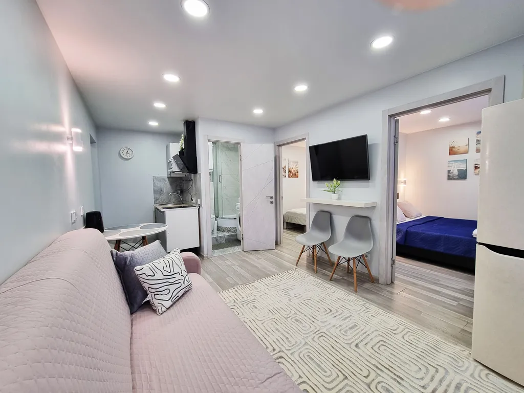 Квартира Большая уютная двушка в центре — аренда посуточно в Хабаровск