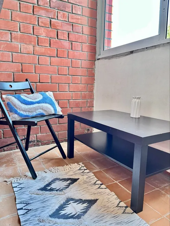 Уютная квартира рядом с ДС Молот