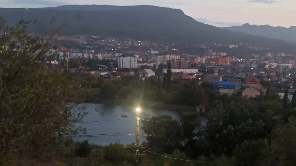 Двушка с шикарным видом на озеро