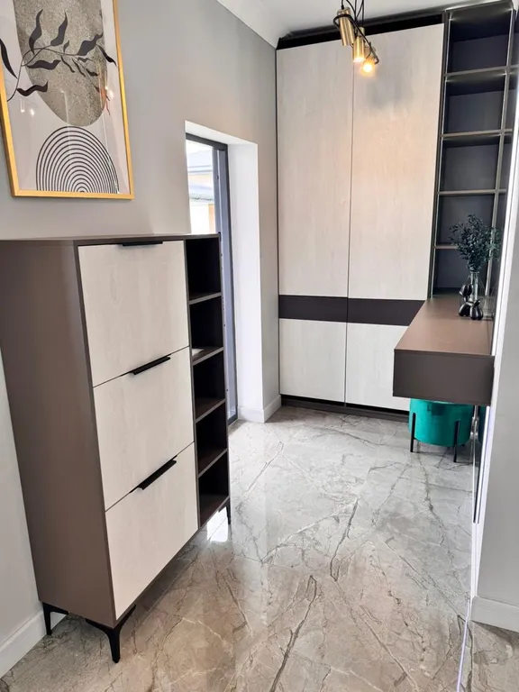 Дом с бассейном