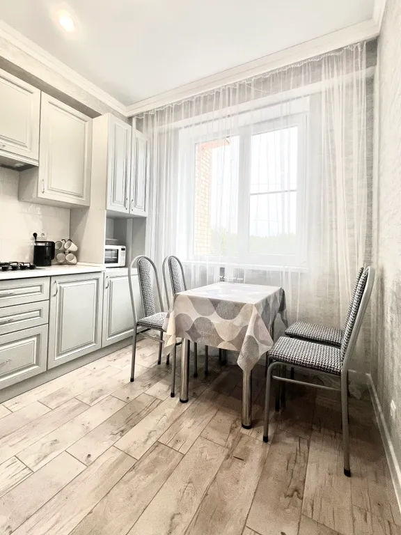 Просторная однокомнатная в новостройке в престижном районе