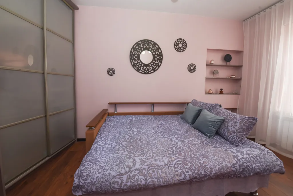 Квартира Просторная двухкомнатная квартира в доме Гумилёва — Кронштадт