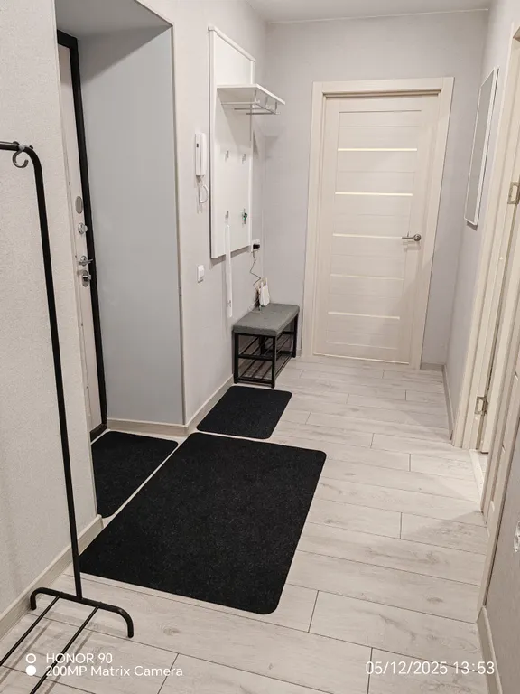 Двухкомнатная квартира, кафе "Васильки"