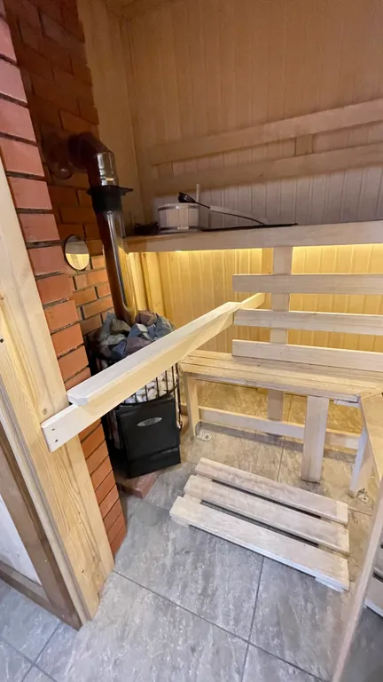 Дом с сауной и банным чаном