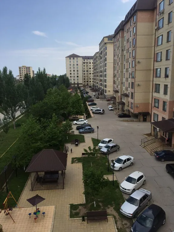 Квартира Чистая просторная квартира в центре города — Избербаш
