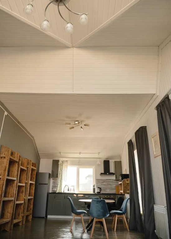 Коттедж с просторной гостиной в Веслево