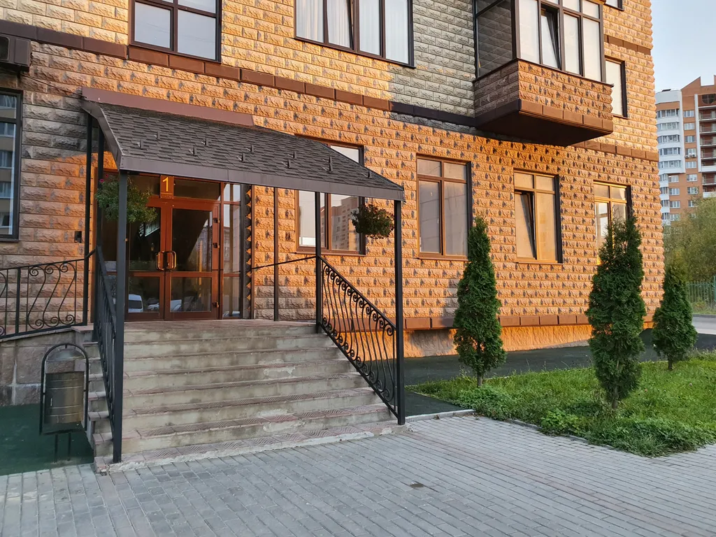 Комфортный двухуровневый апартамент в элитном комплексе Колизей