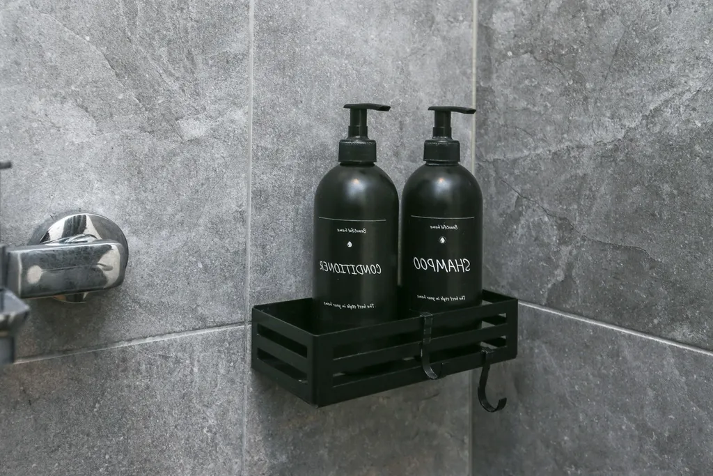 Дом у озера Белая дача