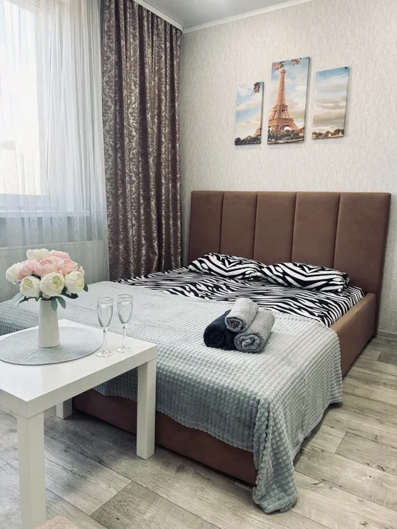 Квартира Свежая уютная студия — аренда посуточно в Октябрьский