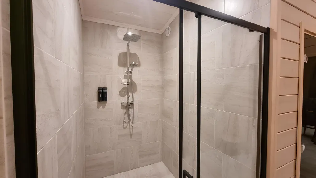 Коттедж с баней, банным чаном и видом на залив