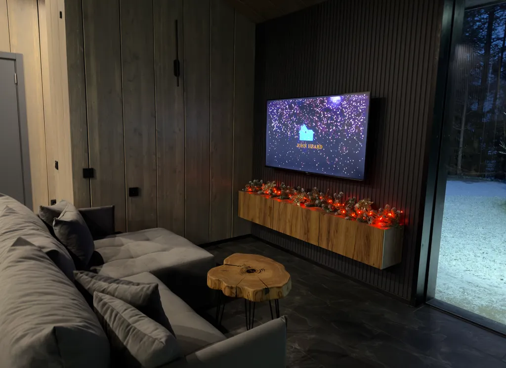 Коттедж Стильный дом в лесу с камином и купелью — Борисово