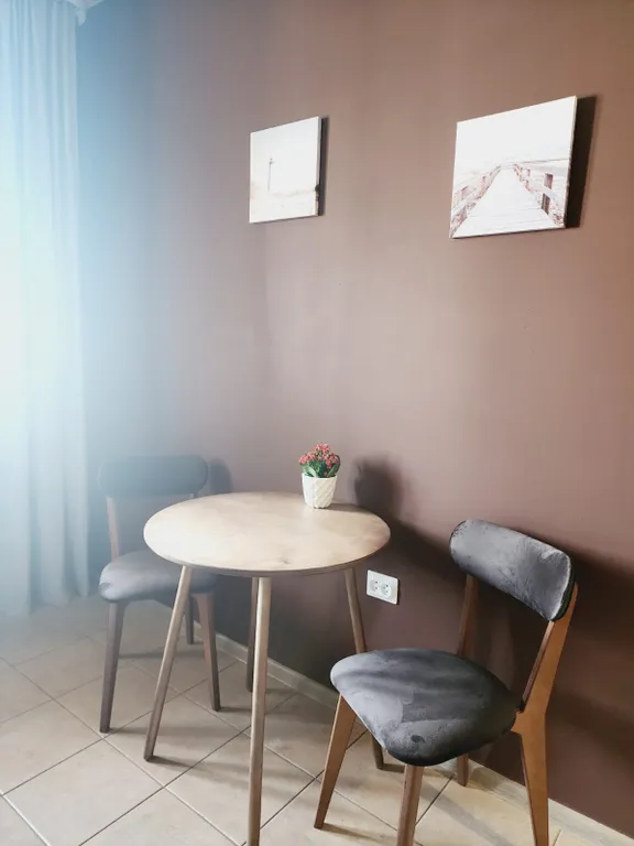 Удобно расположенная и уютная квартира в Октябрьском районе — аренда посуточно в Иркутск