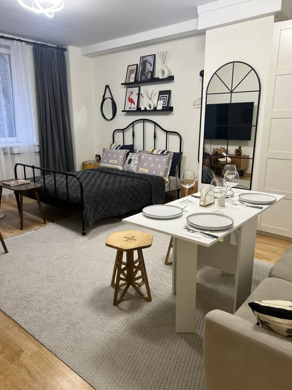 Квартира Двухкомнатные апартаменты Dext на Патриарших прудах — Москва