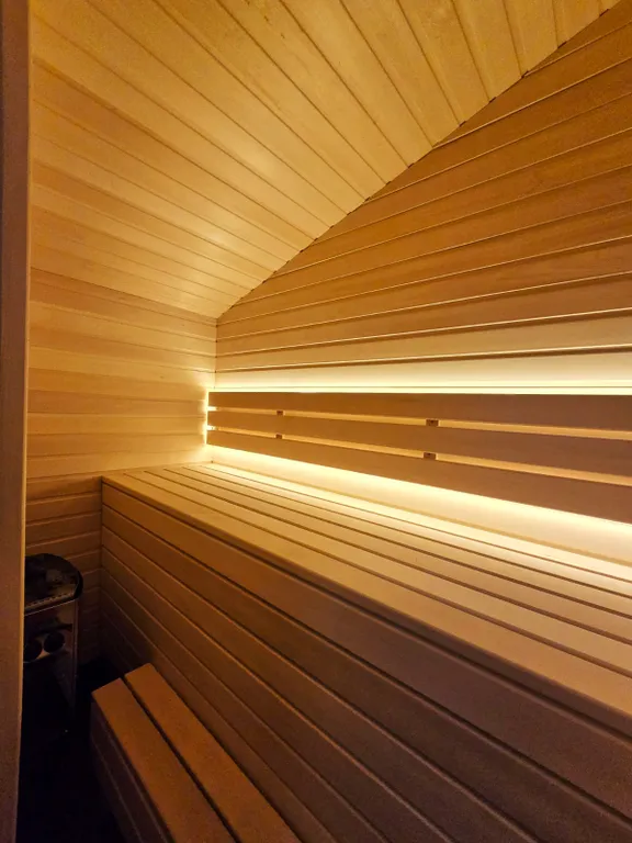 Коттедж Дом с двумя спальнями и сауной в еловом лесу — Шадрино