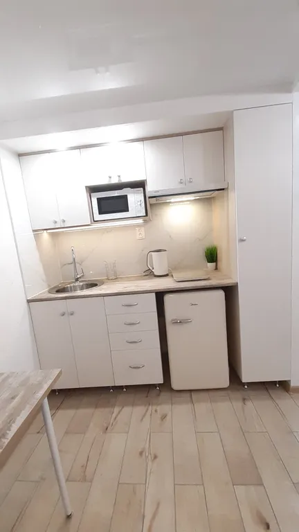 Жилой гараж с парковочным местом