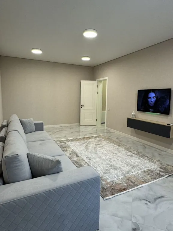 Квартира с ремонтом в элитной новостройке