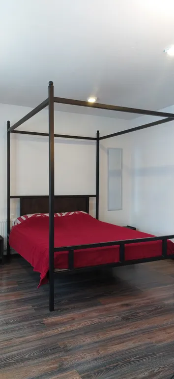 Коттедж для гостей в Ильичево. Баня, бассейн, камин.