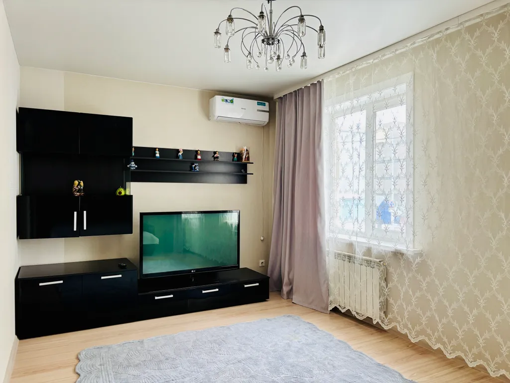 Уютная квартира рядом с ТДЦ Столица