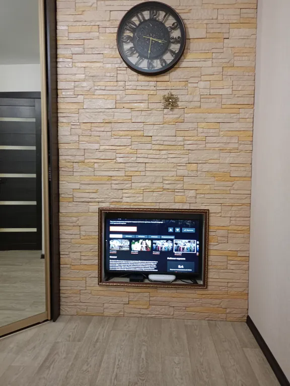 Однокомнатная квартира, зонированная на две зоны.