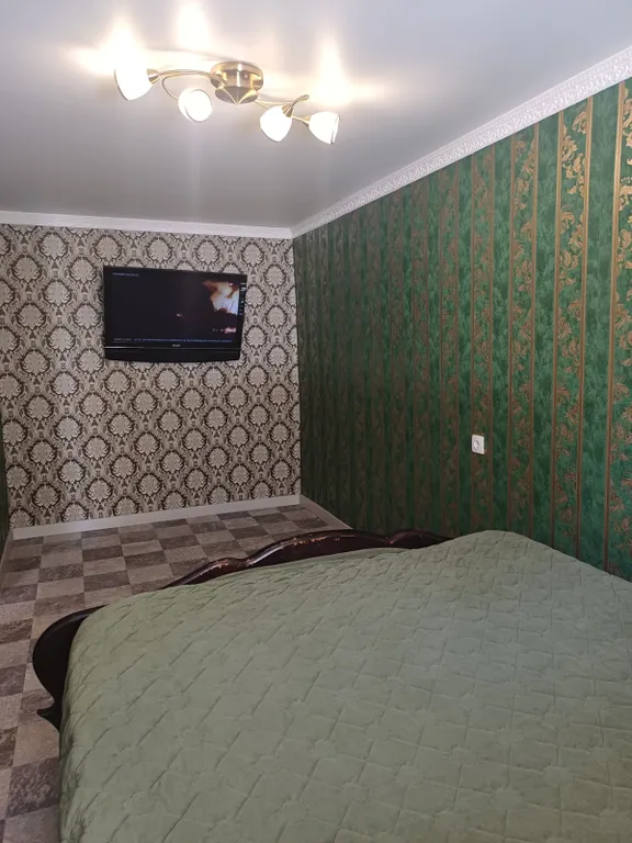 Квартира в центре — аренда посуточно в Гуково