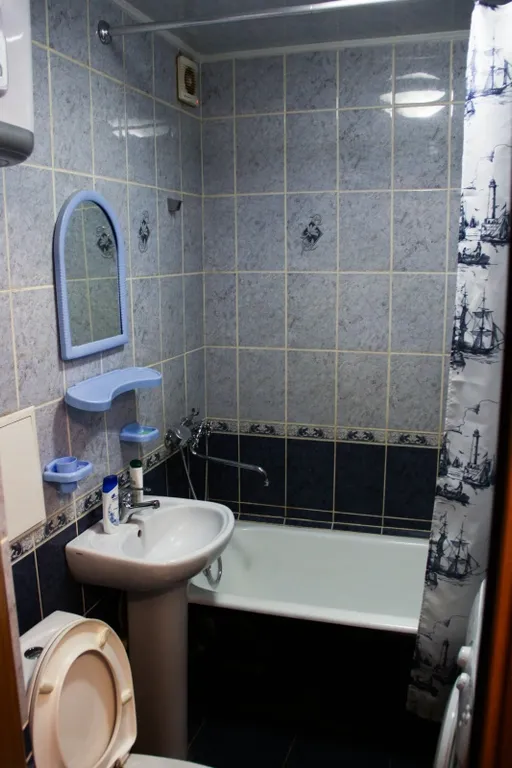 Квартира 2-комнатная Квартира — Омск