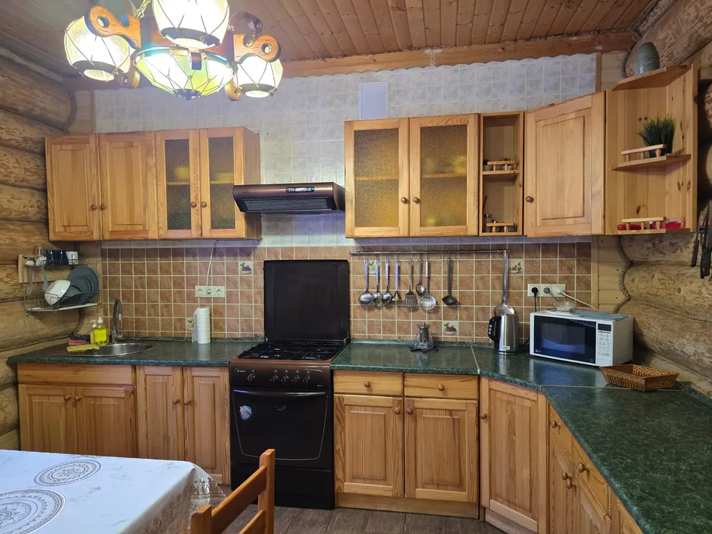 Комфортабельный 3-коттедж на 1 линии о.Селигер