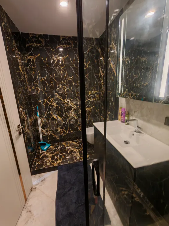 Квартира 1+1 в Azura World c видом на бассейн и аквапарком