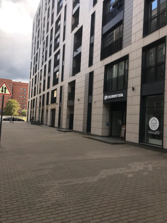 Уютная квартира в новом центре с парковкой