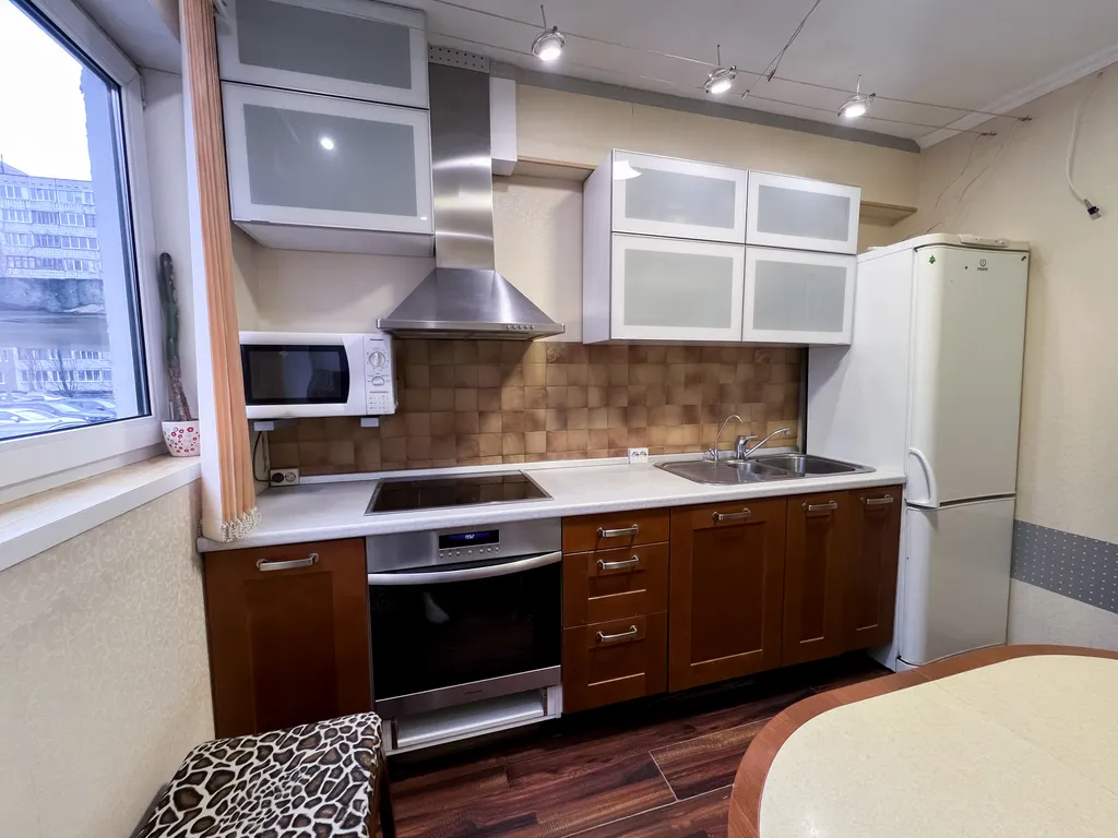 Просторная 3-комн. квартира на ул. Беринга, 10