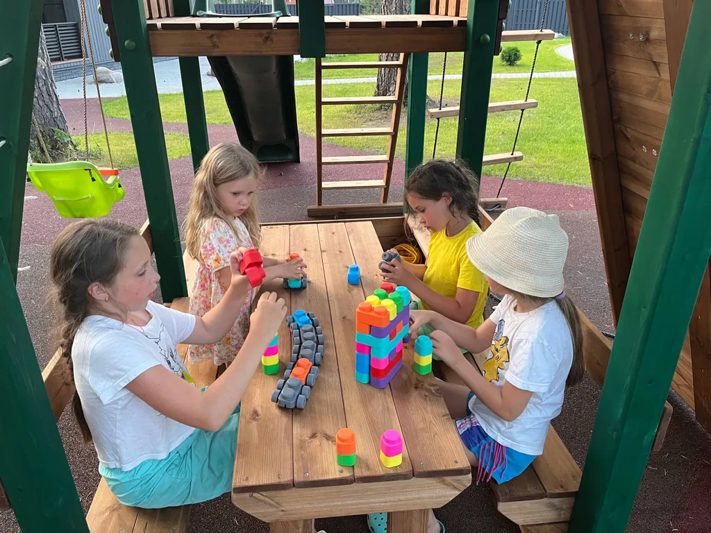 Премиальный коттедж на берегу Судаковского озера