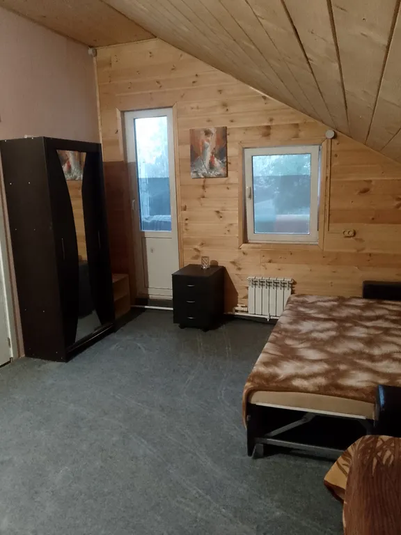 Уютный дом, тишина и лес